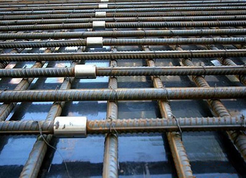 海东为什么建楼房时，要在钢筋上加一排小圆环？原来作用这么大